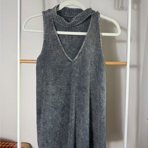 Gray Sleeveless Knit Top